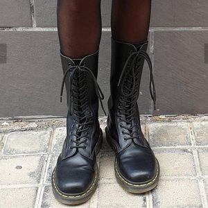1914 smooth leather tall dr marten